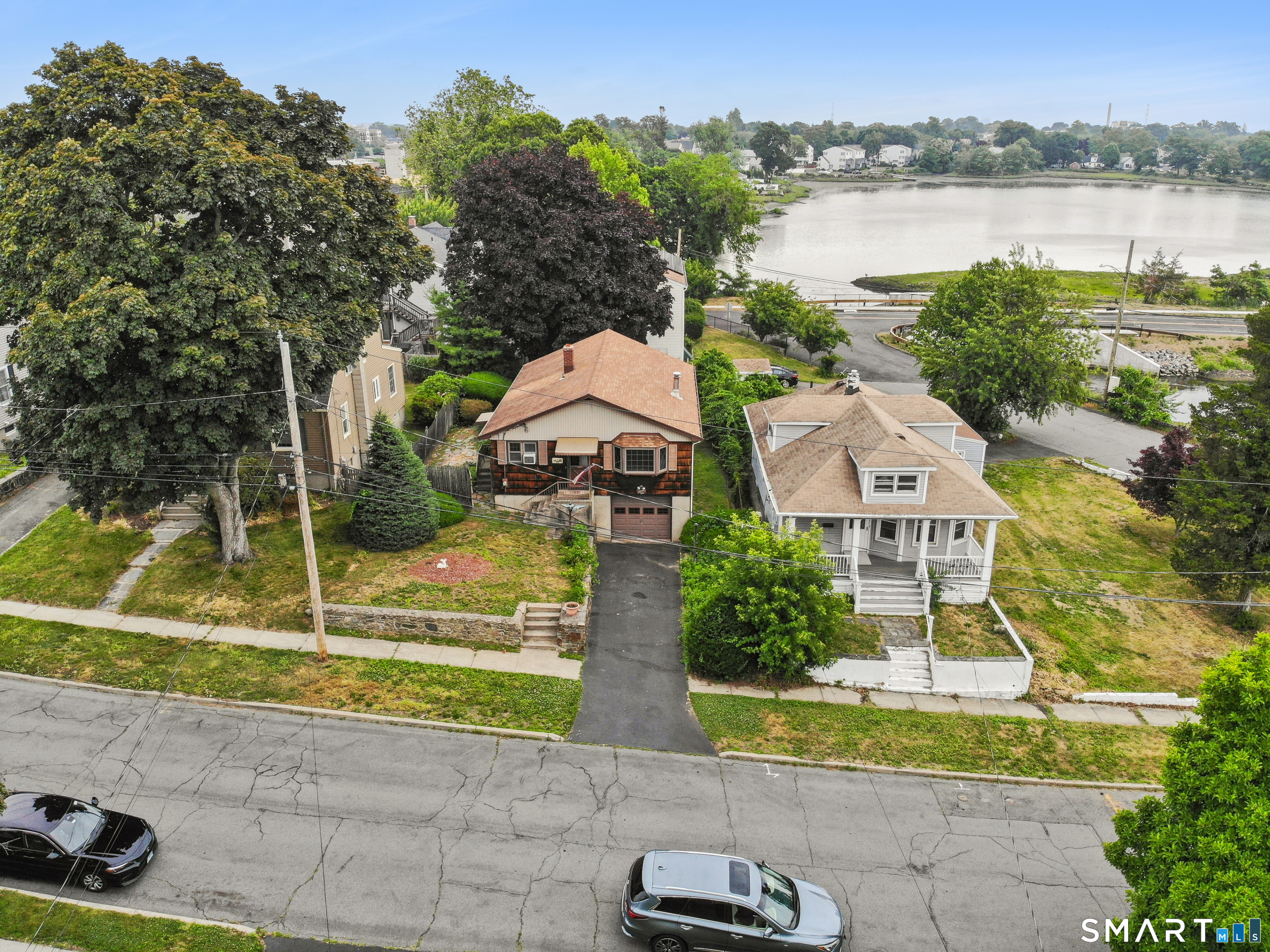 81 Shoreham Terrace Fairfield CT 06824