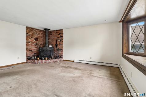 81 Shoreham Terrace Fairfield CT 06824