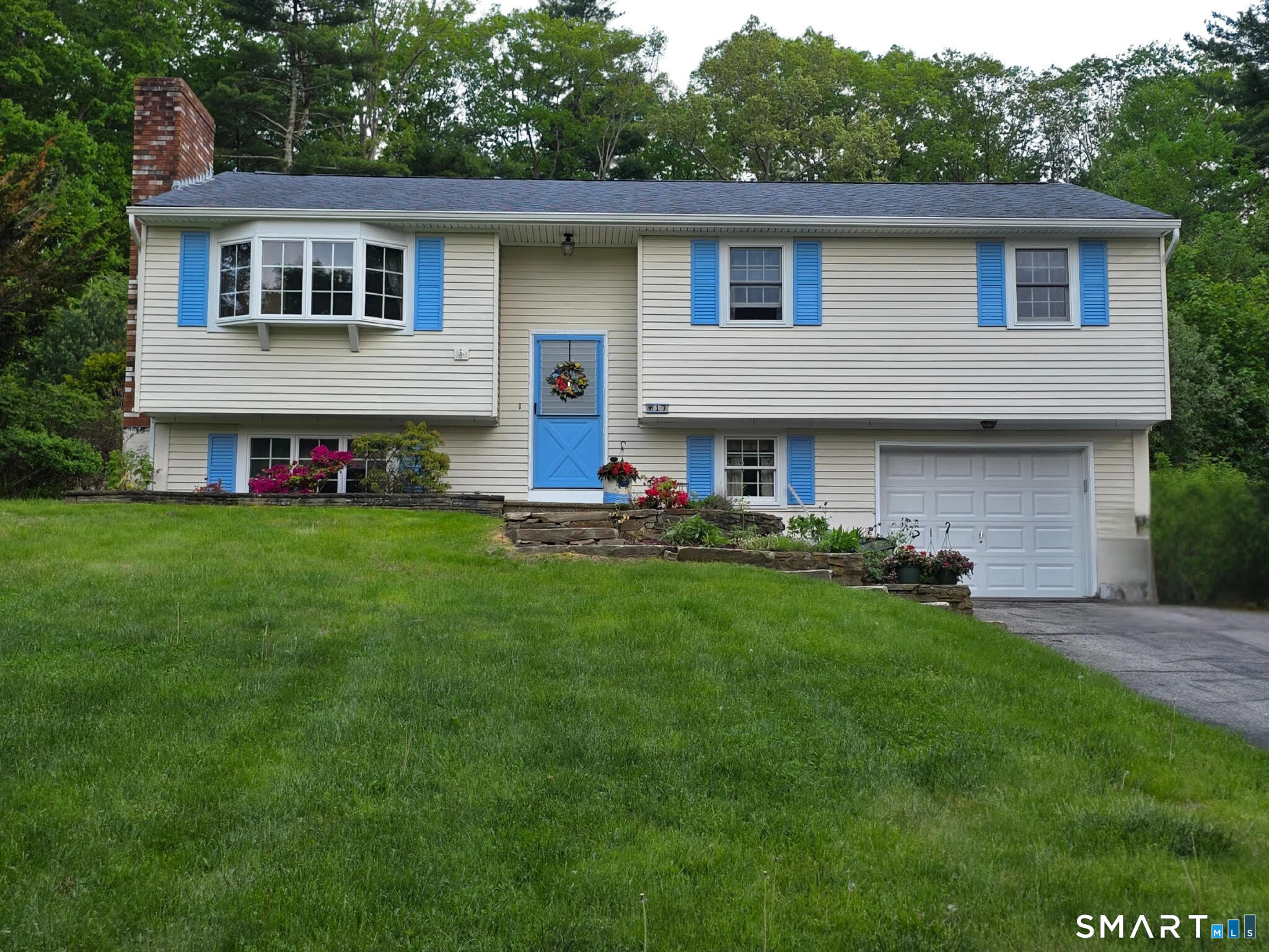 17 Plainview Drive Plainfield CT 06239