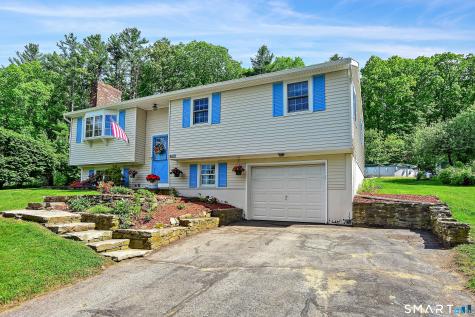 17 Plainview Drive Plainfield CT 06239