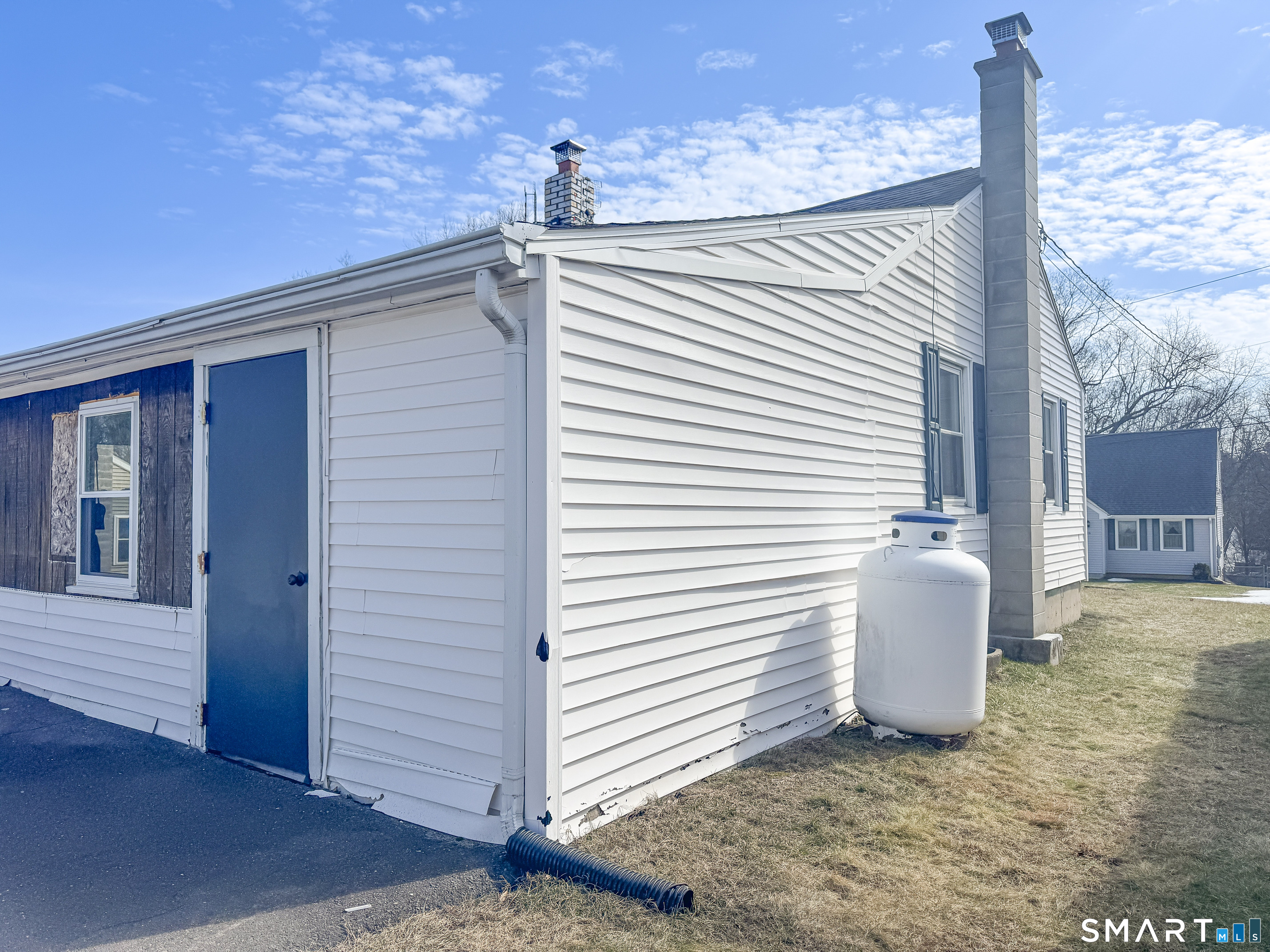 15 Pine Hill Road Enfield CT 06082