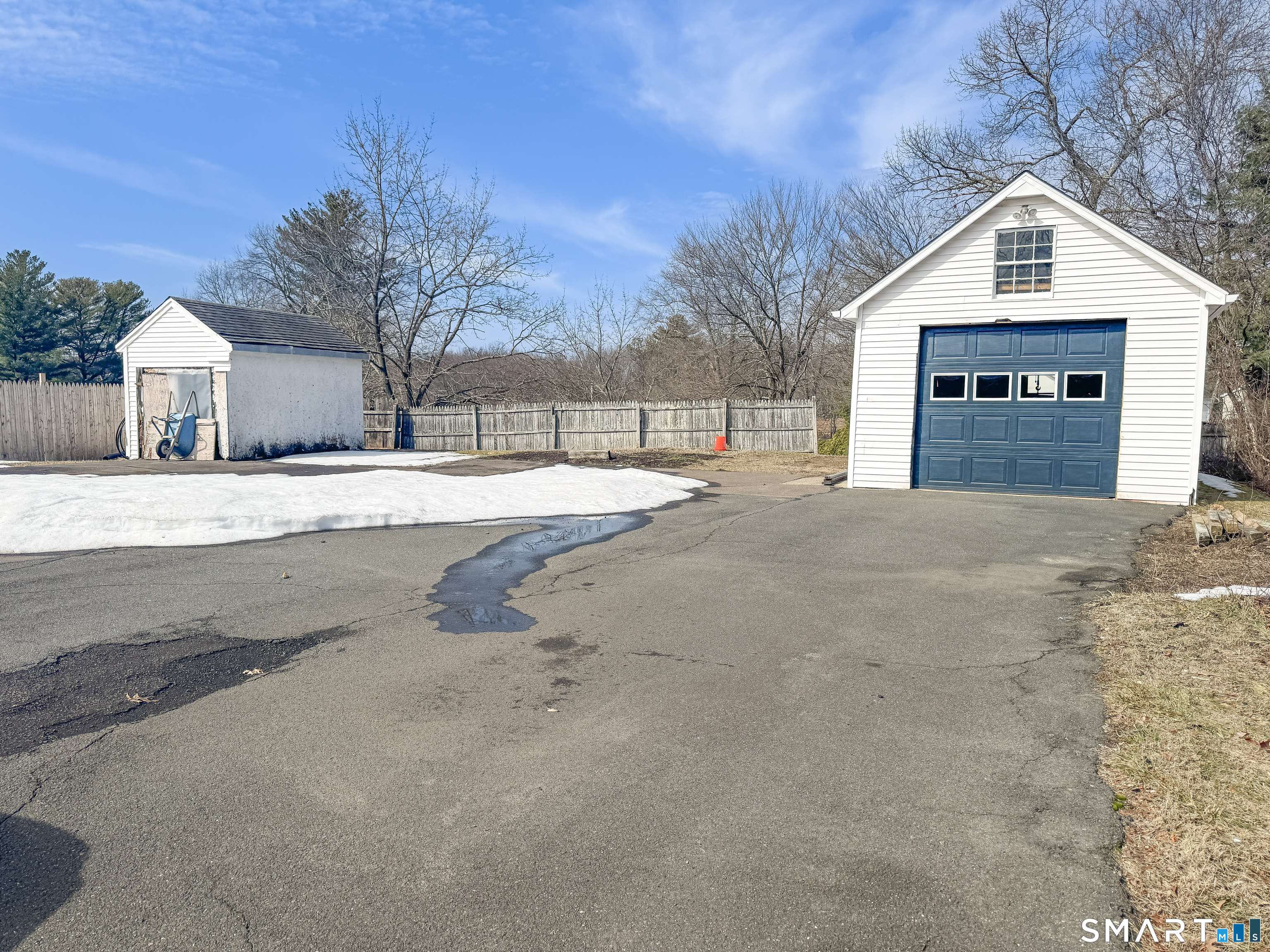 15 Pine Hill Road Enfield CT 06082