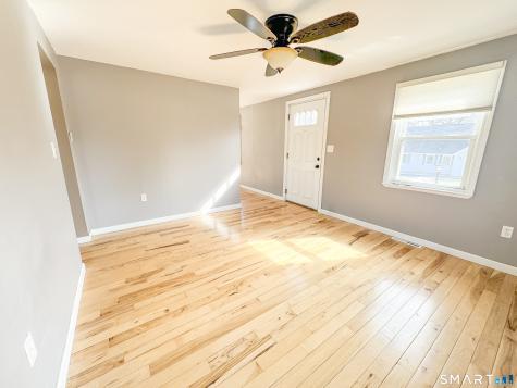 15 Pine Hill Road Enfield CT 06082