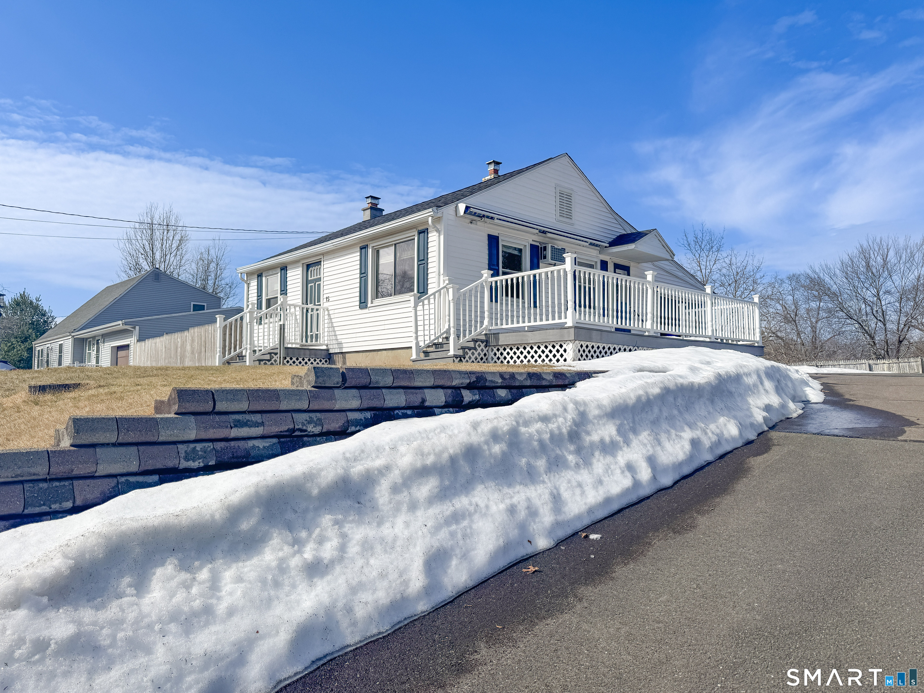 15 Pine Hill Road Enfield CT 06082
