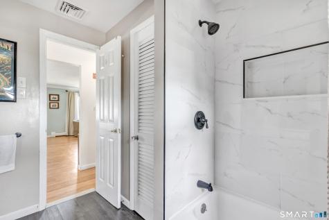 125 Mcleod Place Stratford CT 06614