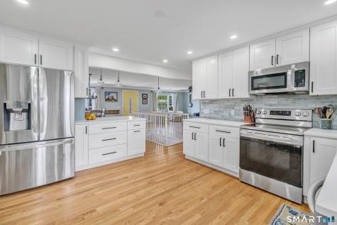 125 Mcleod Place Stratford CT 06614