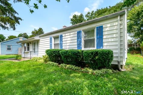 472 Anton Street Bridgeport CT 06606