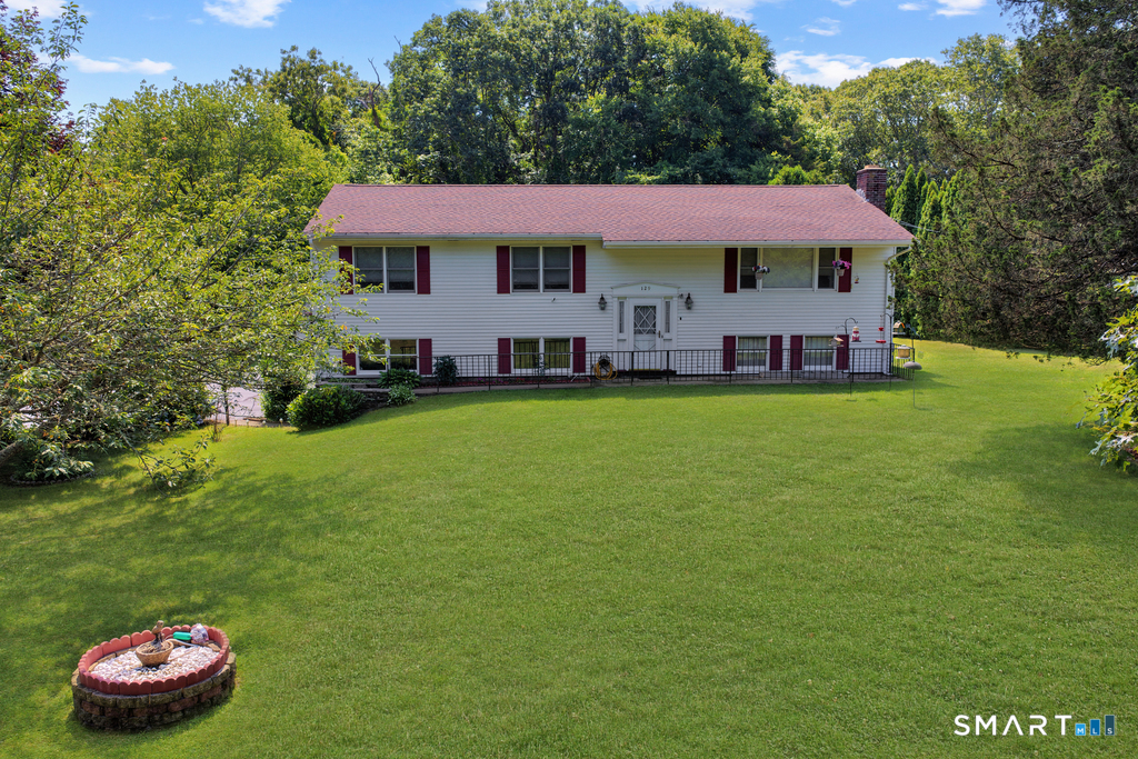129 Elm Ridge Road Stonington CT 06379