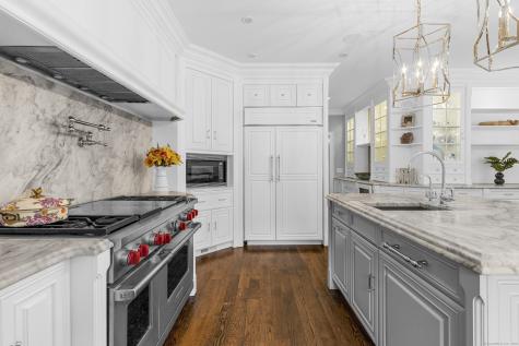 34 Carrington Drive Greenwich CT 06831