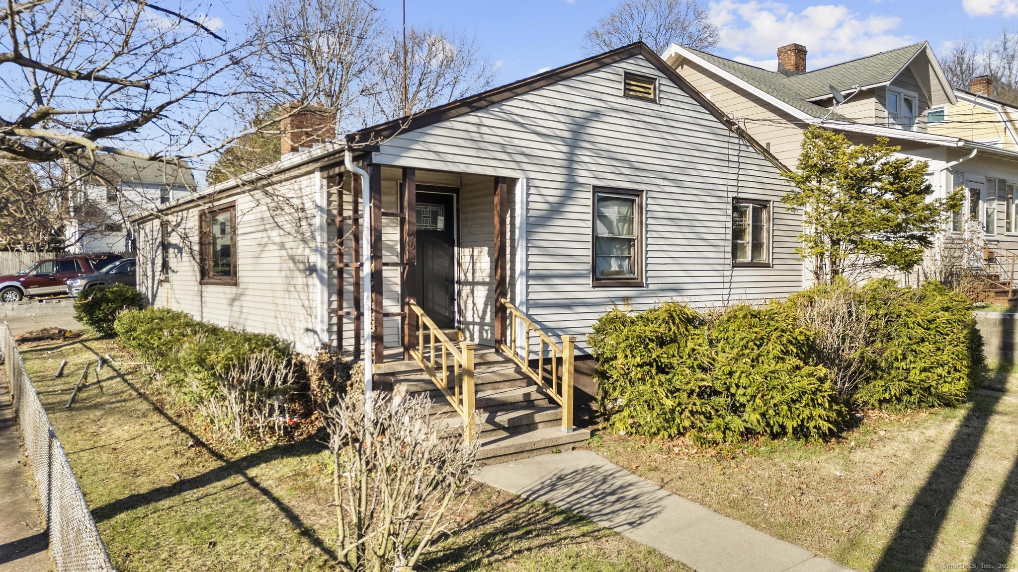 135 4TH Street Hamden CT 06514