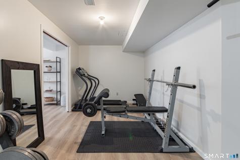 31 Parkwood Avenue Waterbury CT 06708