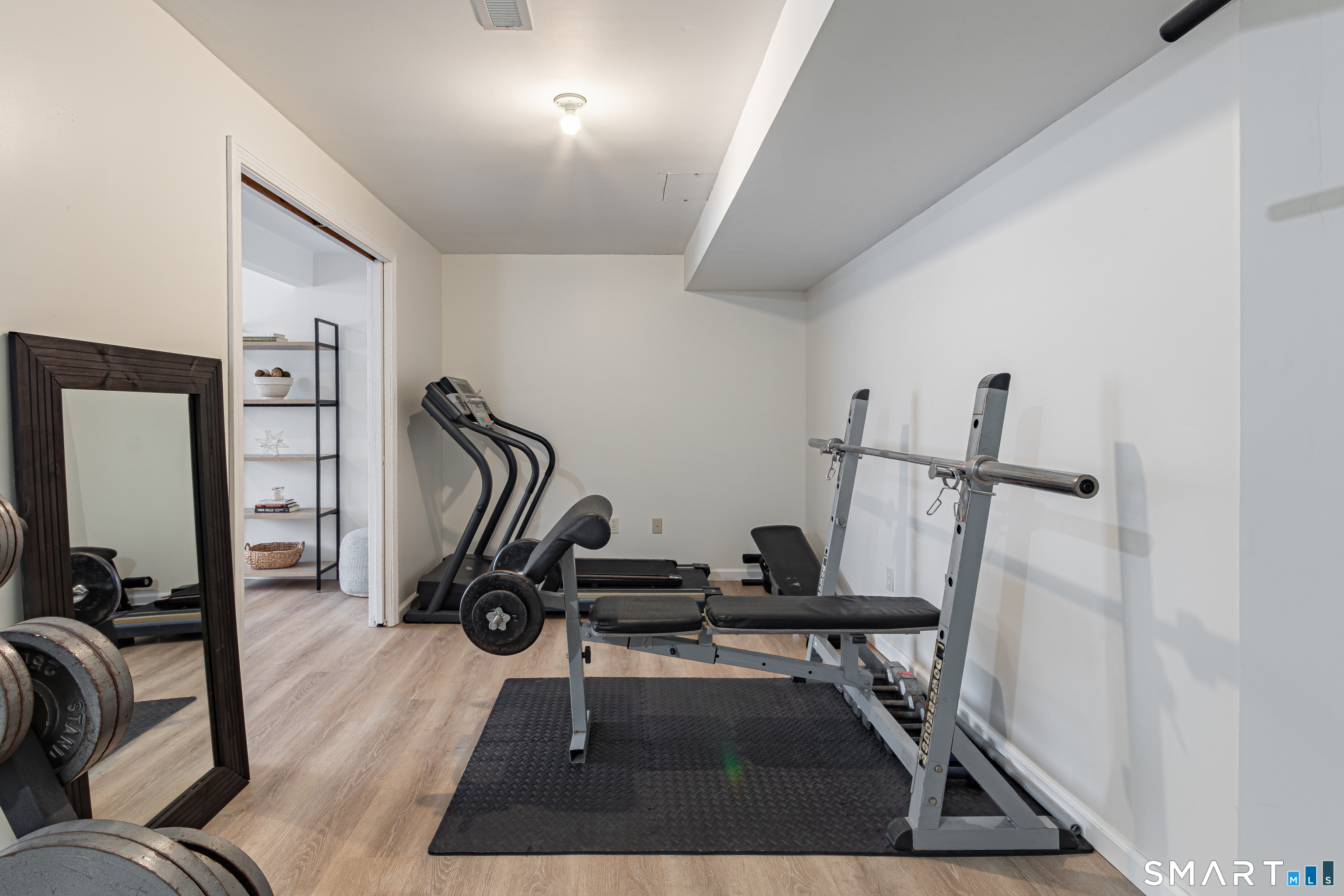 31 Parkwood Avenue Waterbury CT 06708