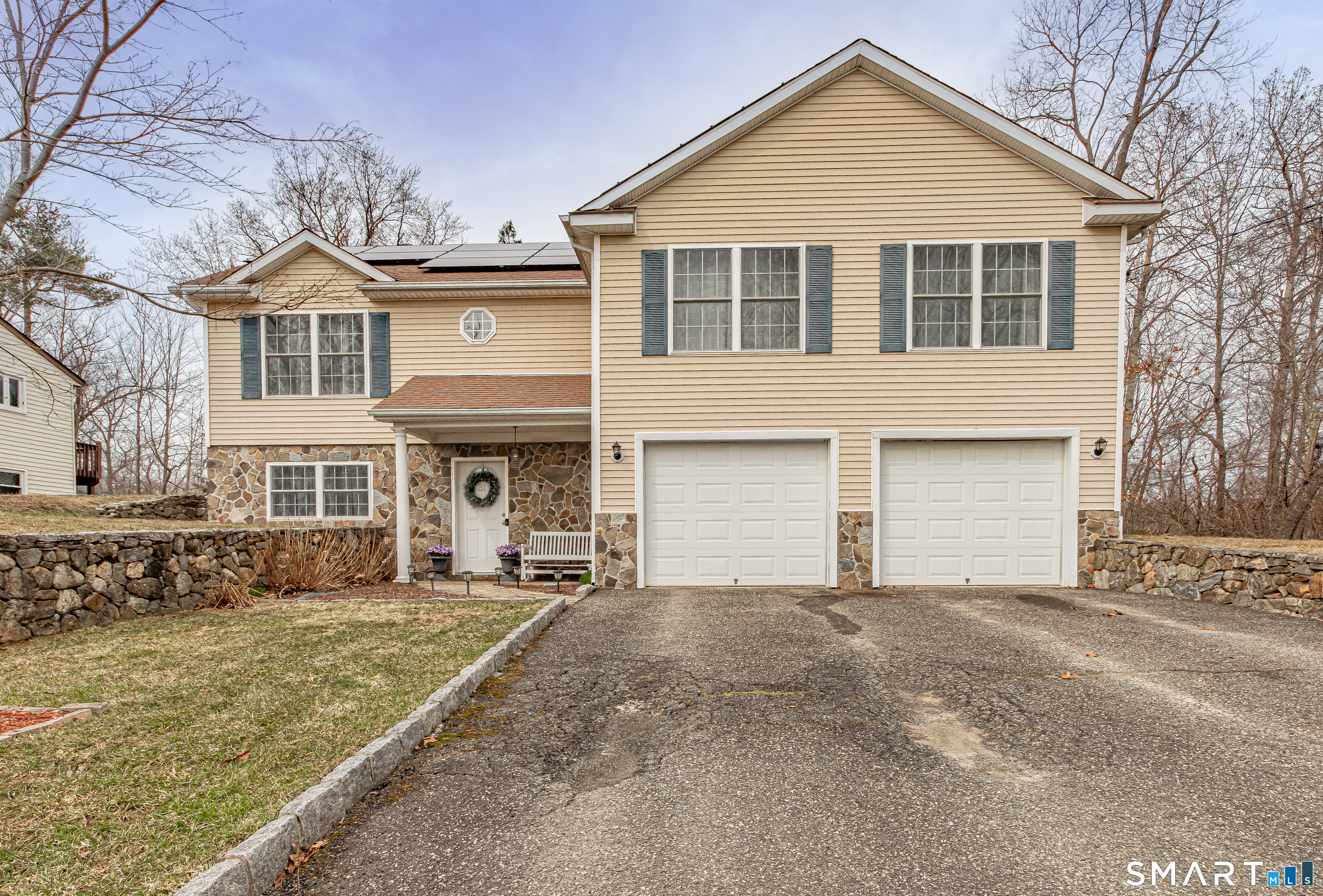 31 Parkwood Avenue Waterbury CT 06708