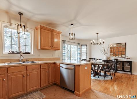 31 Parkwood Avenue Waterbury CT 06708
