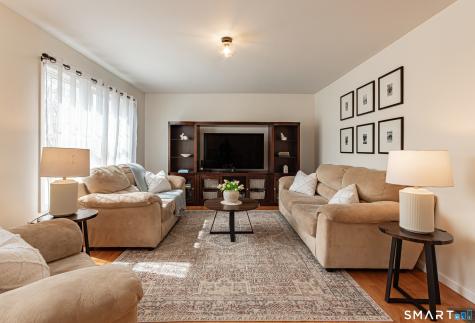 31 Parkwood Avenue Waterbury CT 06708