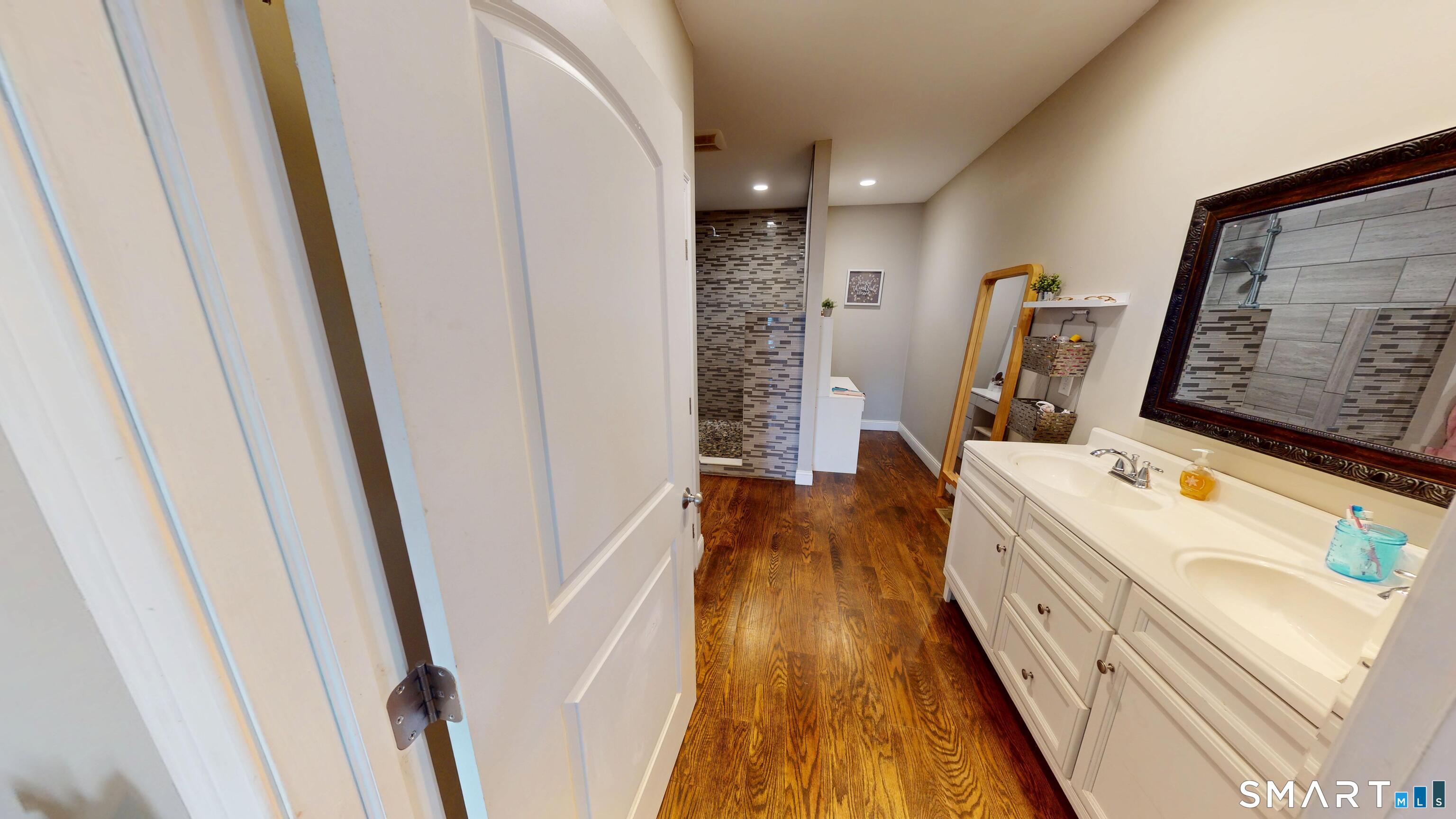 19 Gavin Way Lisbon CT 06351