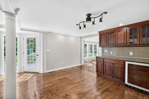 308 Hopmeadow Street Simsbury CT 06089