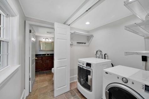 308 Hopmeadow Street Simsbury CT 06089