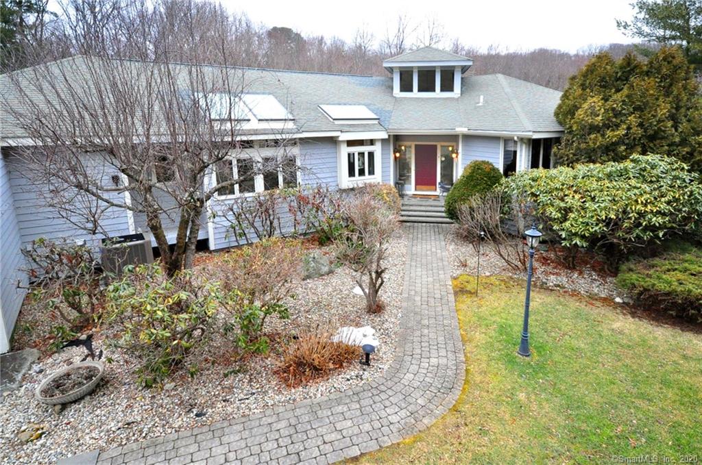 24 High Ridge Hollow Avon CT 06001