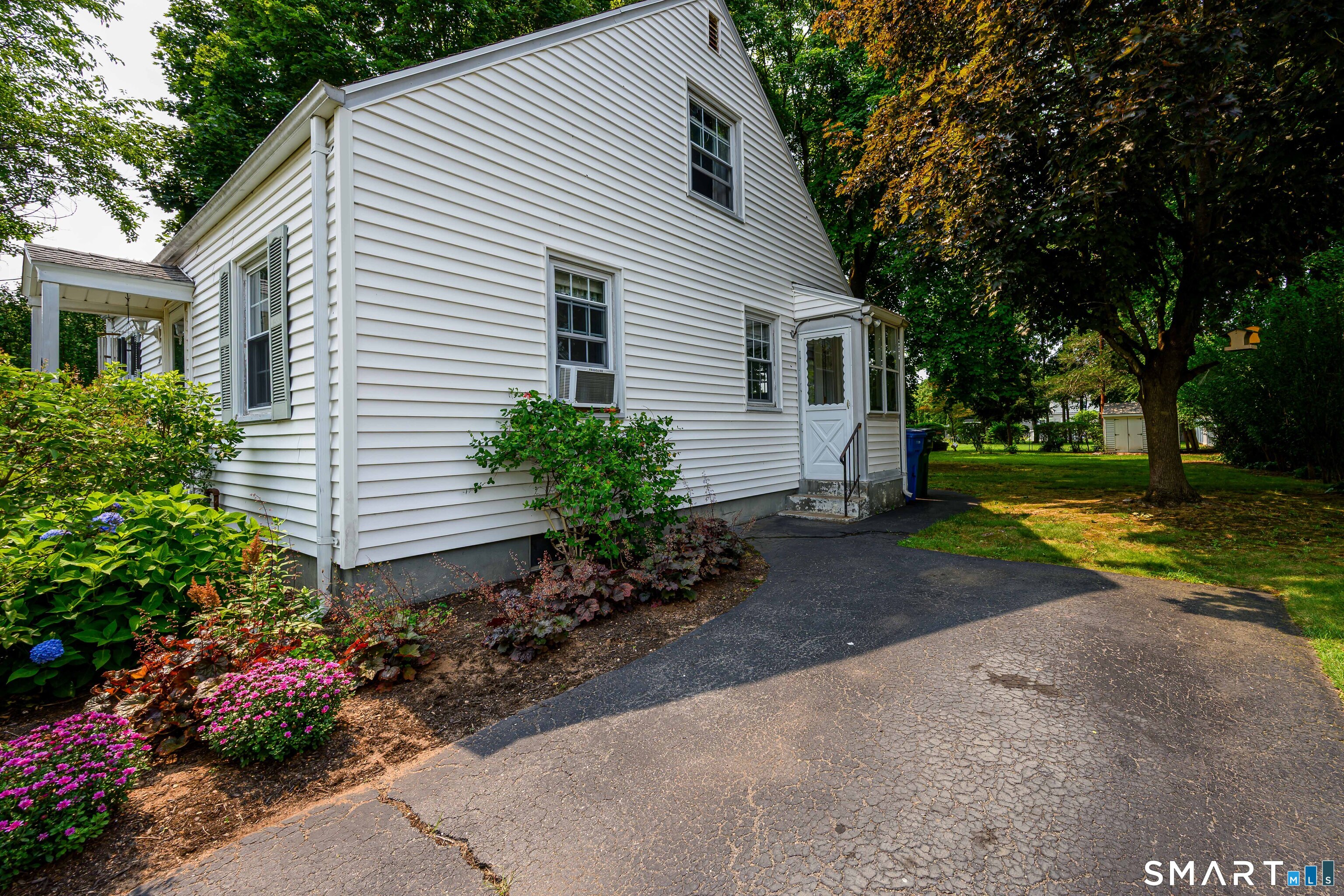 50 Albert Road Hamden CT 06514