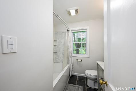 50 Albert Road Hamden CT 06514