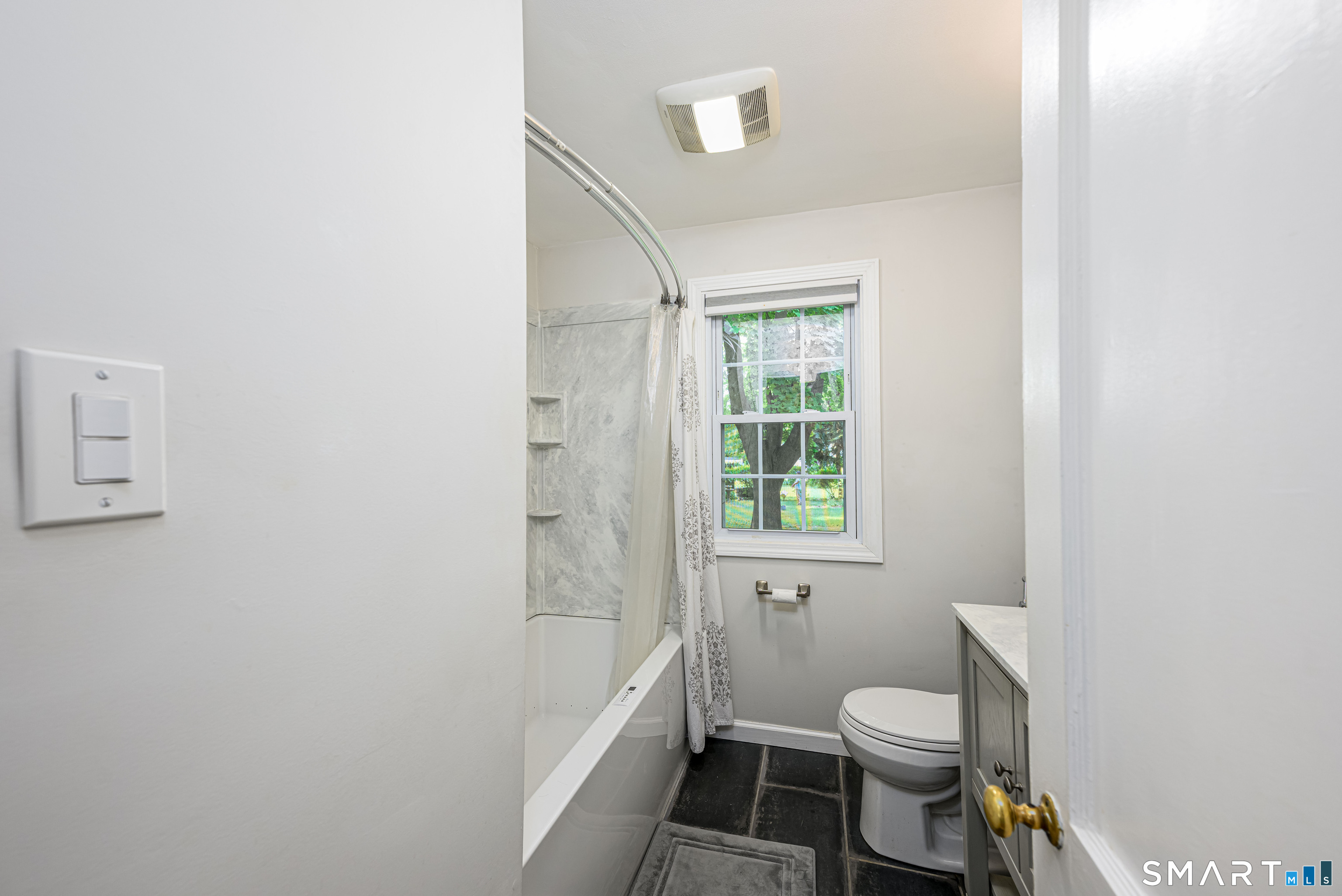 50 Albert Road Hamden CT 06514