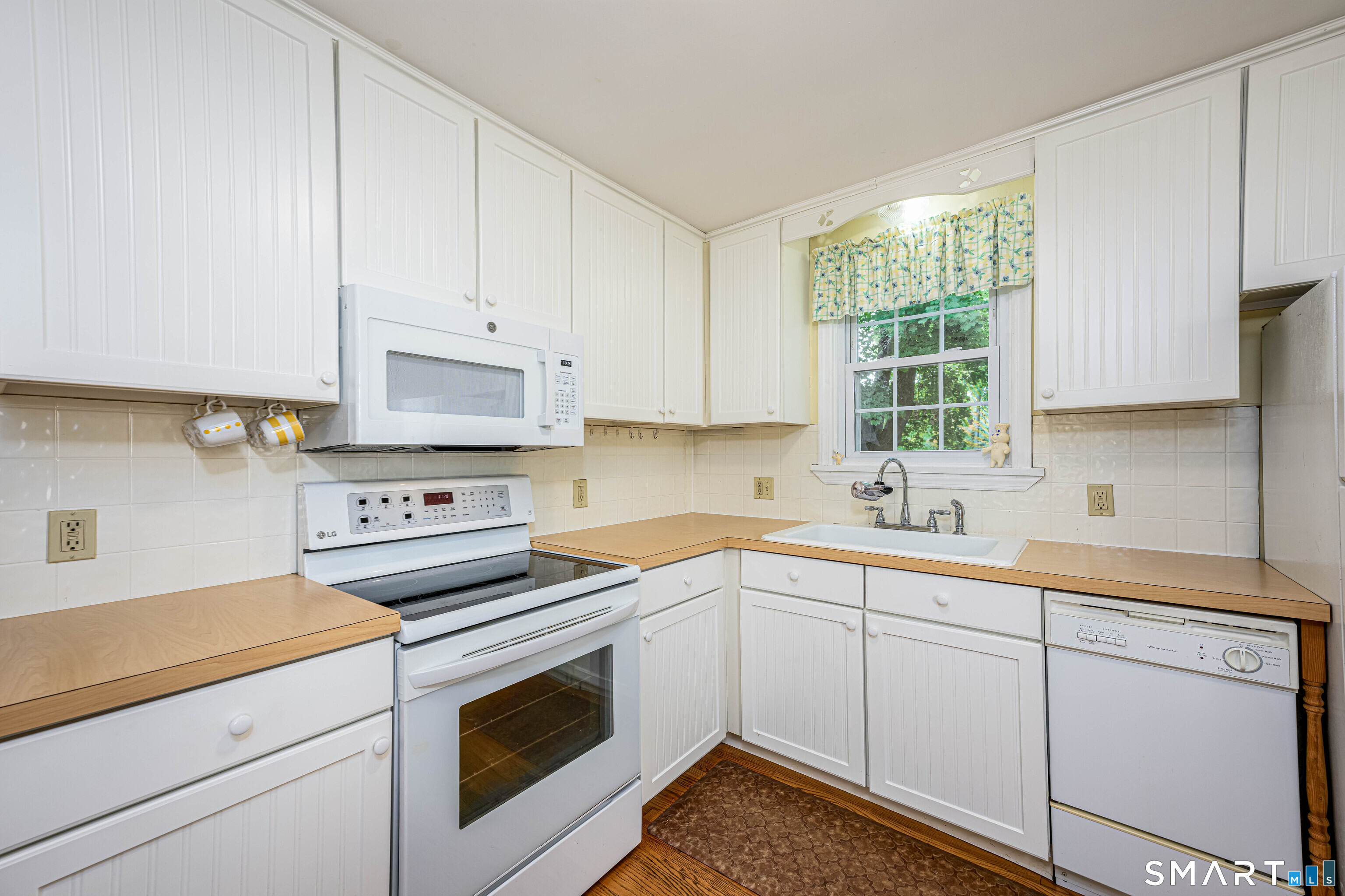 50 Albert Road Hamden CT 06514