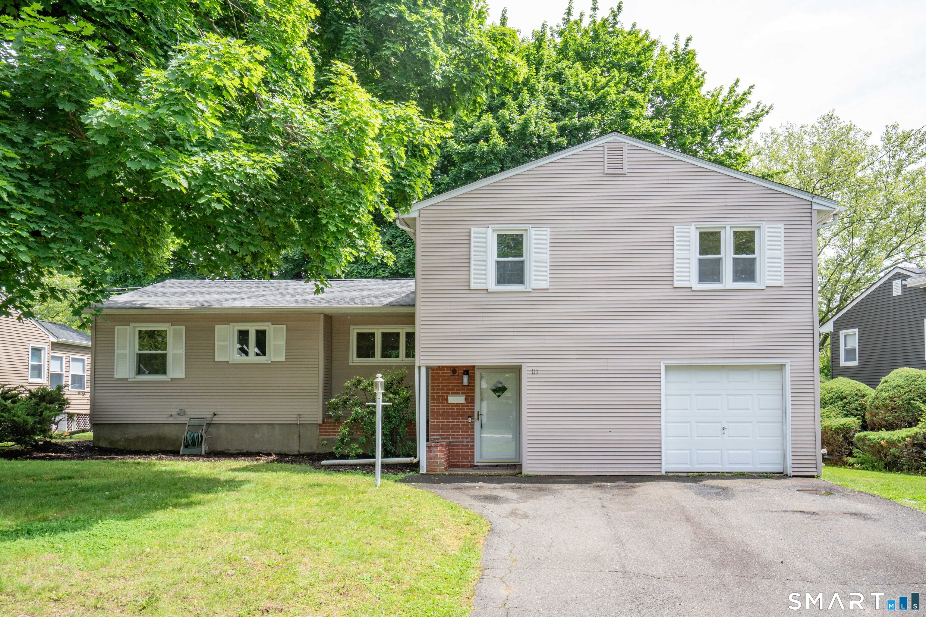 111 Lyman Road West Hartford CT 06117