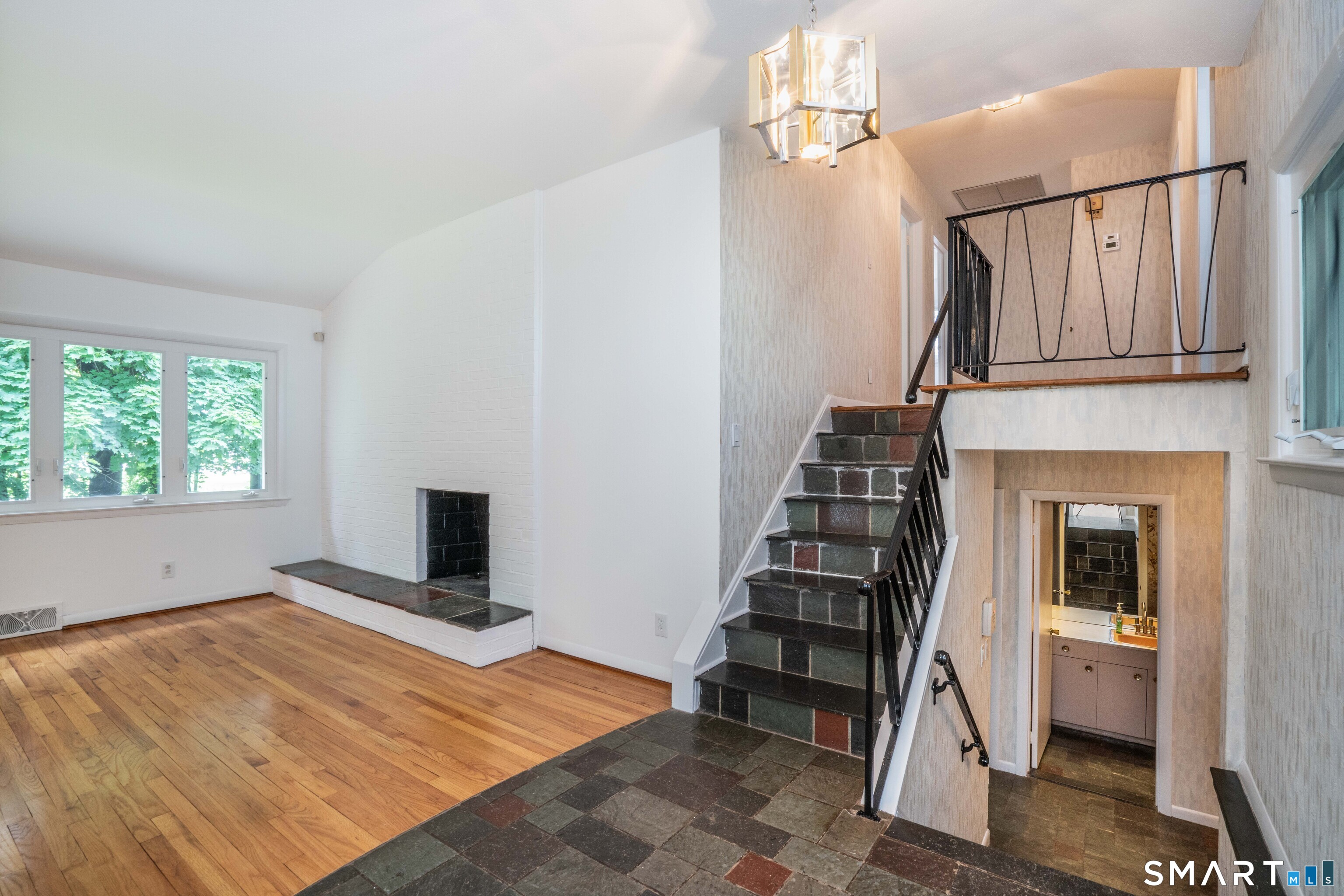 111 Lyman Road West Hartford CT 06117