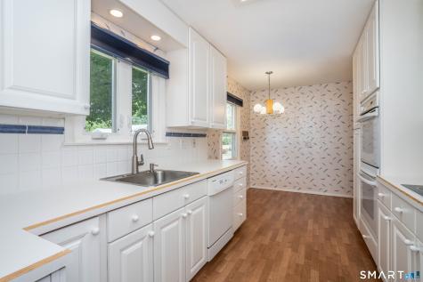 111 Lyman Road West Hartford CT 06117