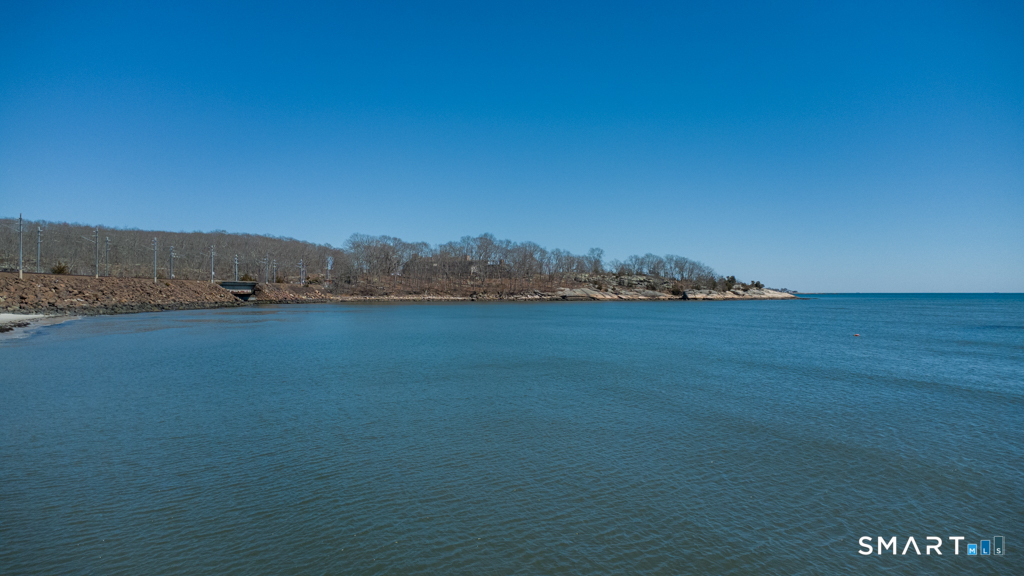 1 Oakridge Drive Old Lyme CT 06371