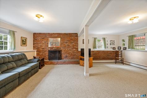 25 Stacy Court Cheshire CT 06410