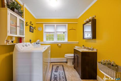 25 Stacy Court Cheshire CT 06410