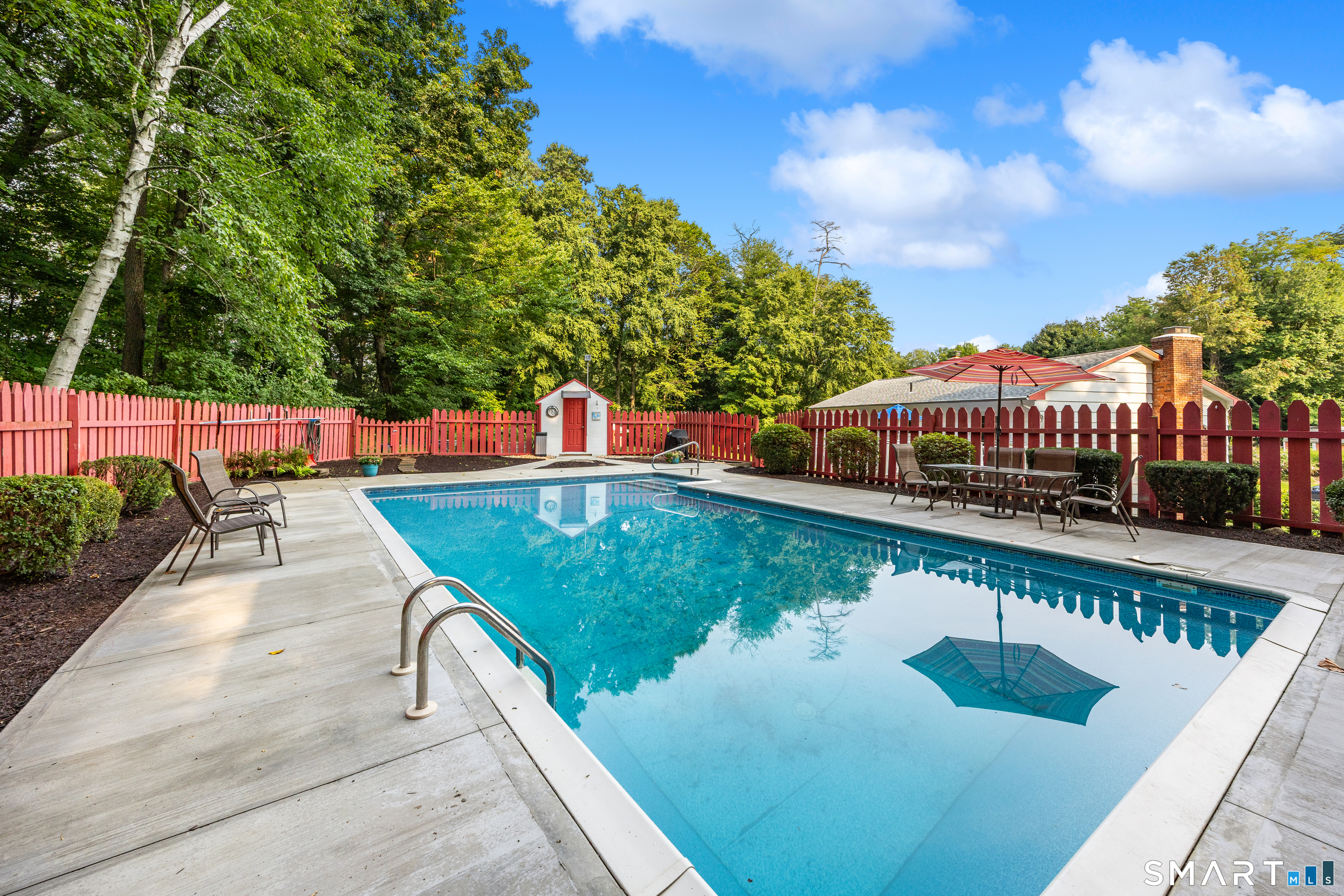 25 Stacy Court Cheshire CT 06410