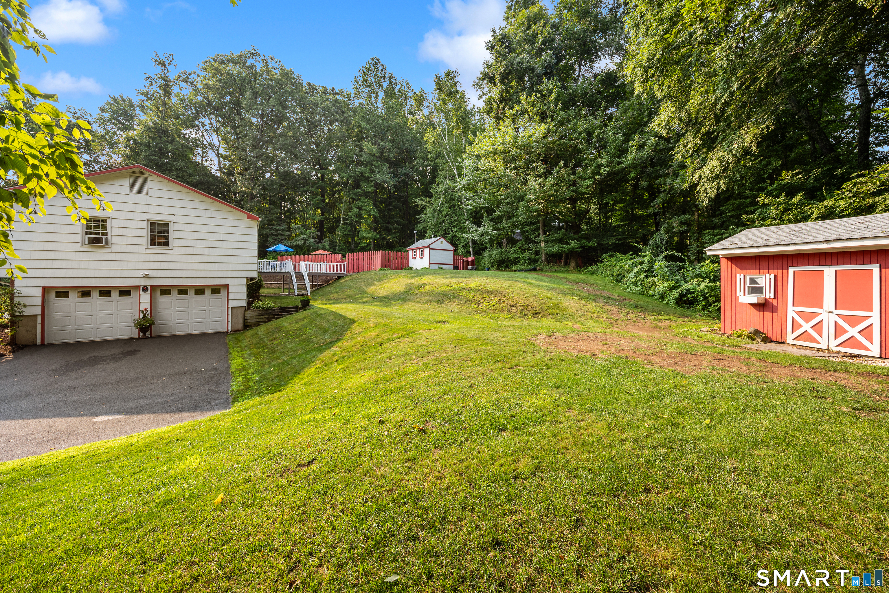 25 Stacy Court Cheshire CT 06410
