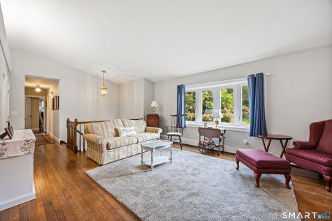 25 Stacy Court Cheshire CT 06410