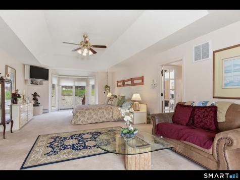 33 Meehan Road Woodstock CT 06281