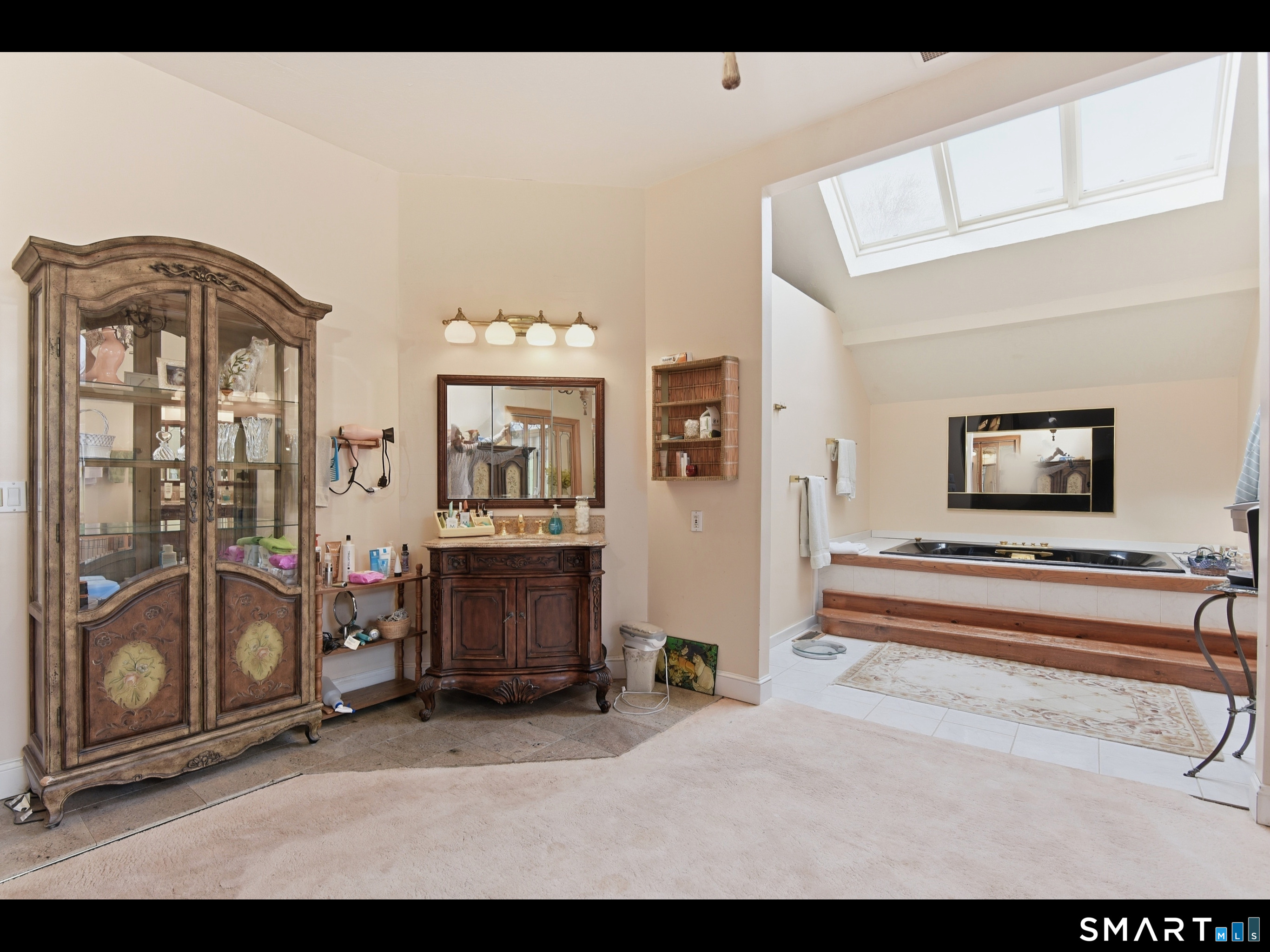 33 Meehan Road Woodstock CT 06281