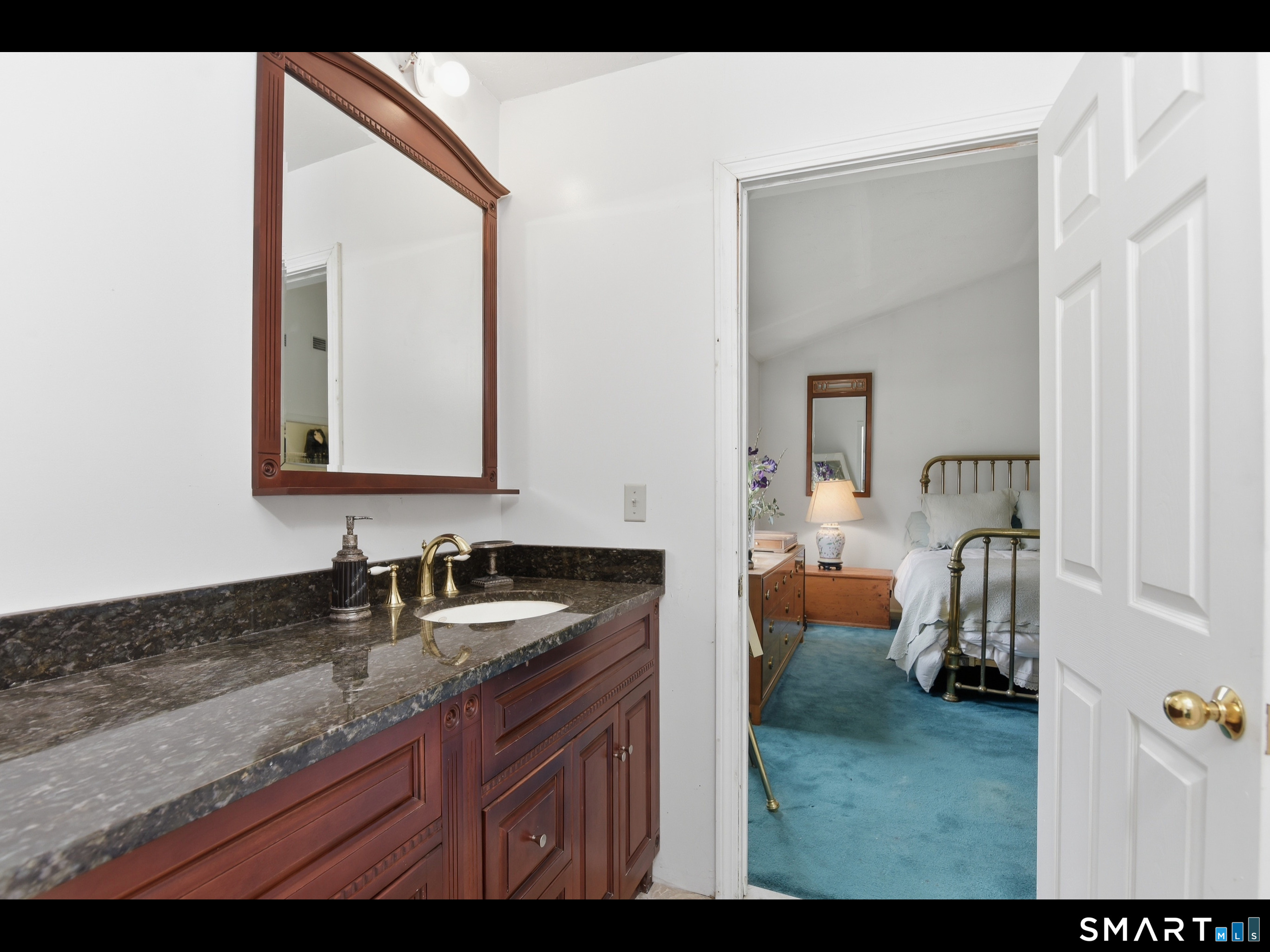 33 Meehan Road Woodstock CT 06281