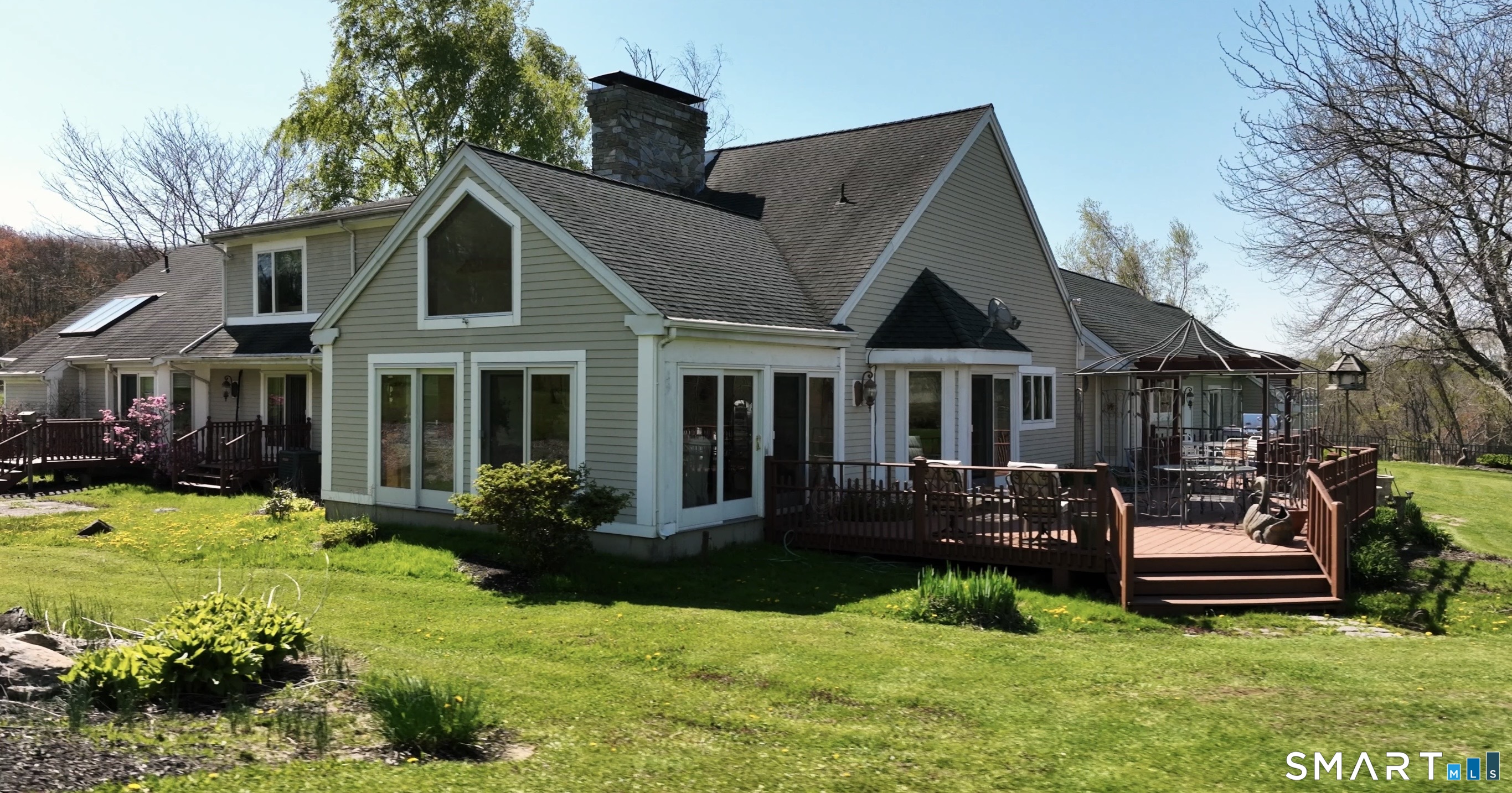 33 Meehan Road Woodstock CT 06281