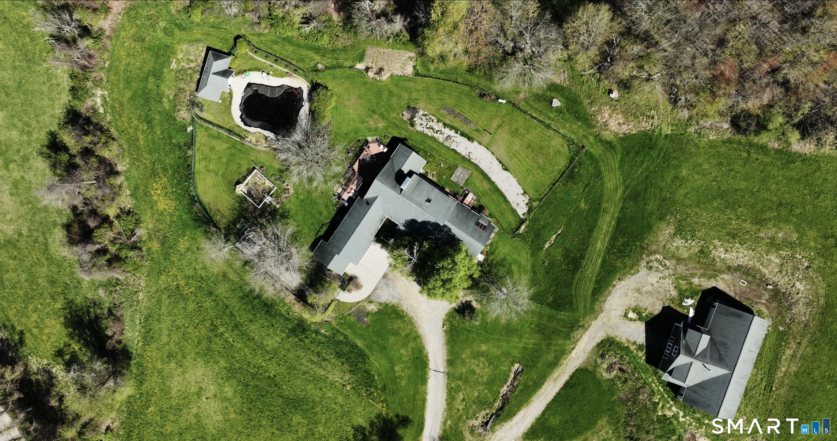 33 Meehan Road Woodstock CT 06281