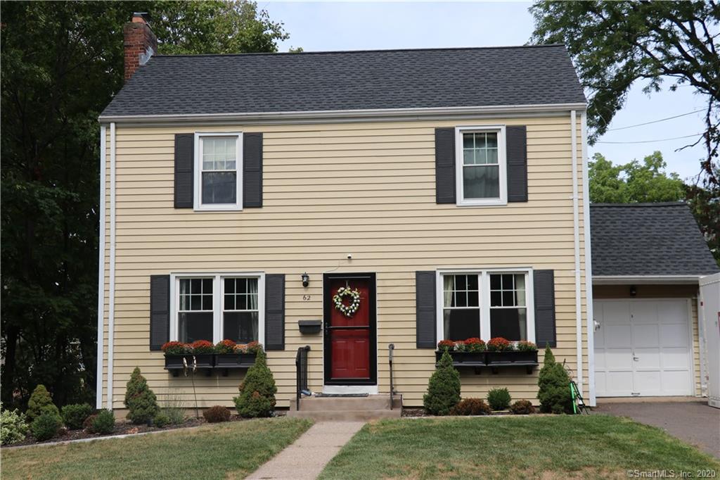 62 Gifford Road West Hartford CT 06119