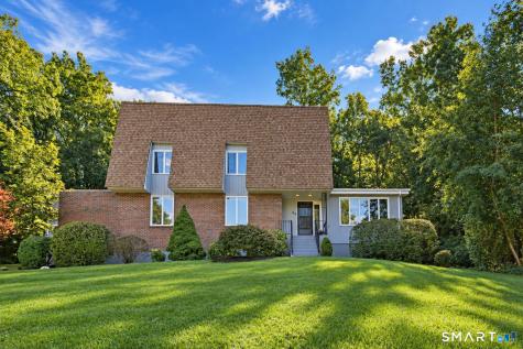 62 Wyneding Hill Road Manchester CT 06040