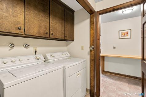 62 Wyneding Hill Road Manchester CT 06040