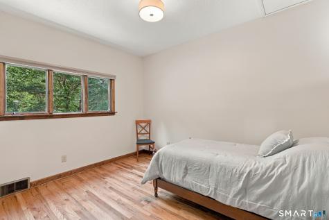 62 Wyneding Hill Road Manchester CT 06040