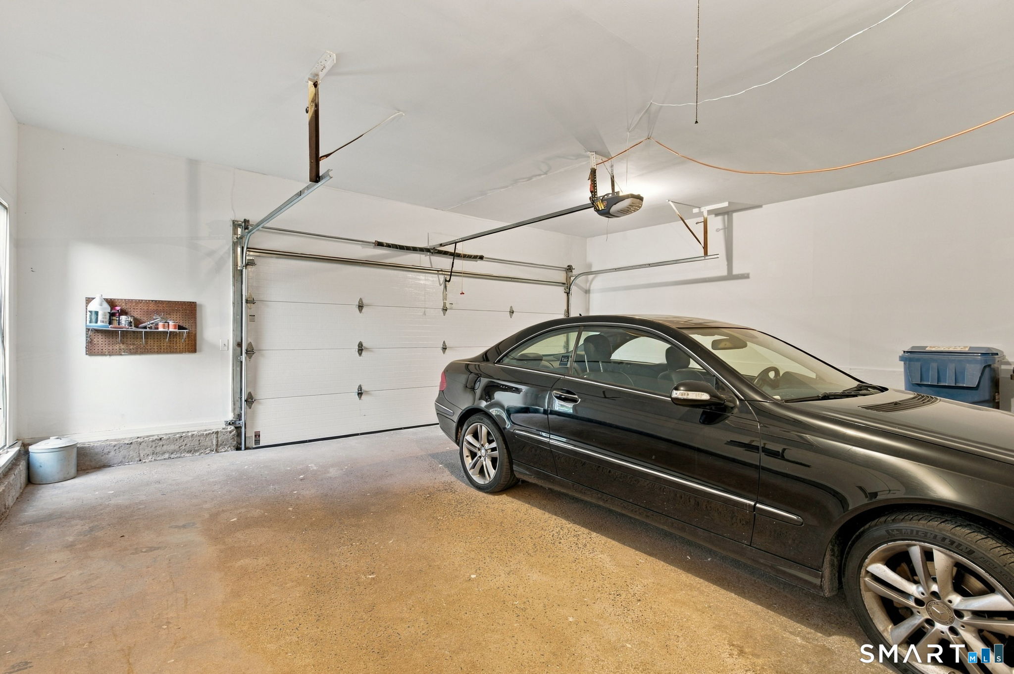 62 Wyneding Hill Road Manchester CT 06040