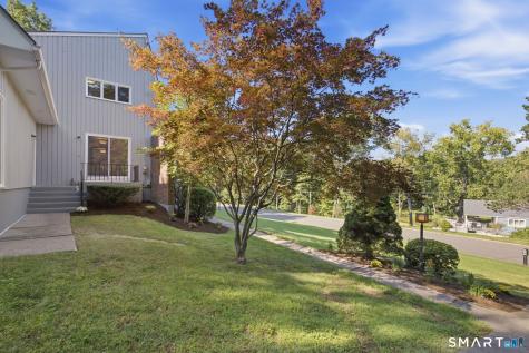 62 Wyneding Hill Road Manchester CT 06040