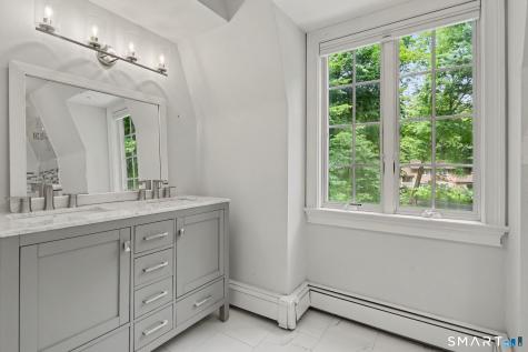 43 Alvin Drive Norwalk CT 06850