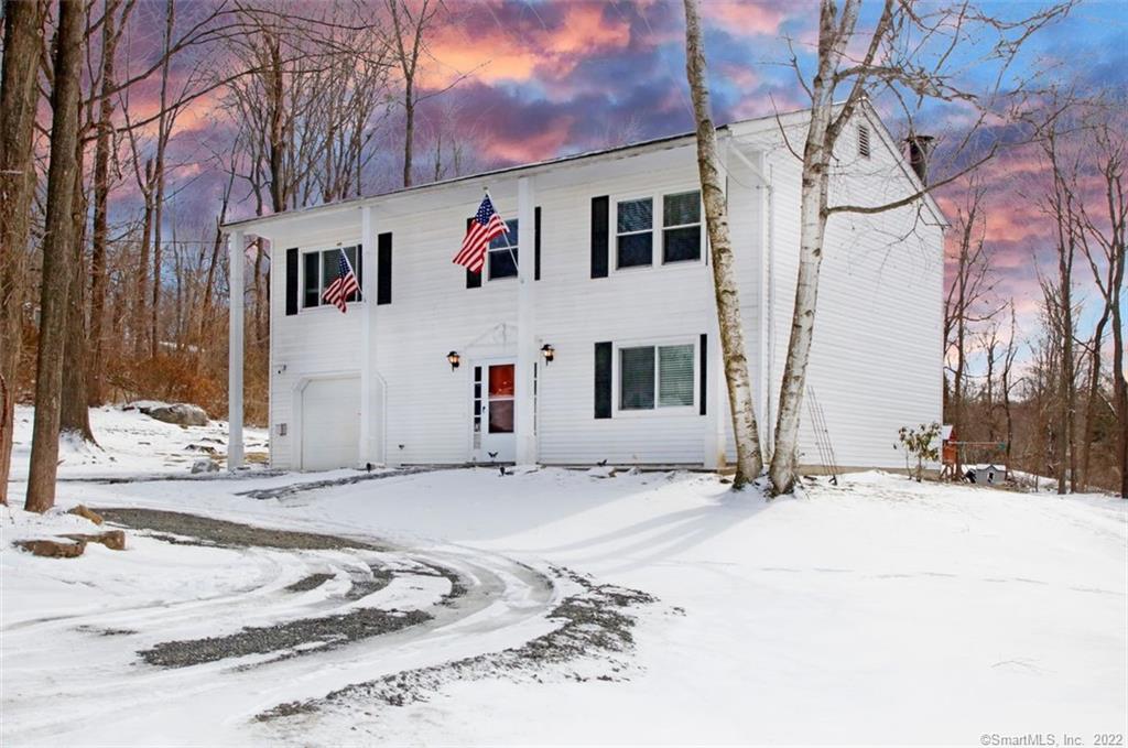 31 Ilion Road New Fairfield CT 06812