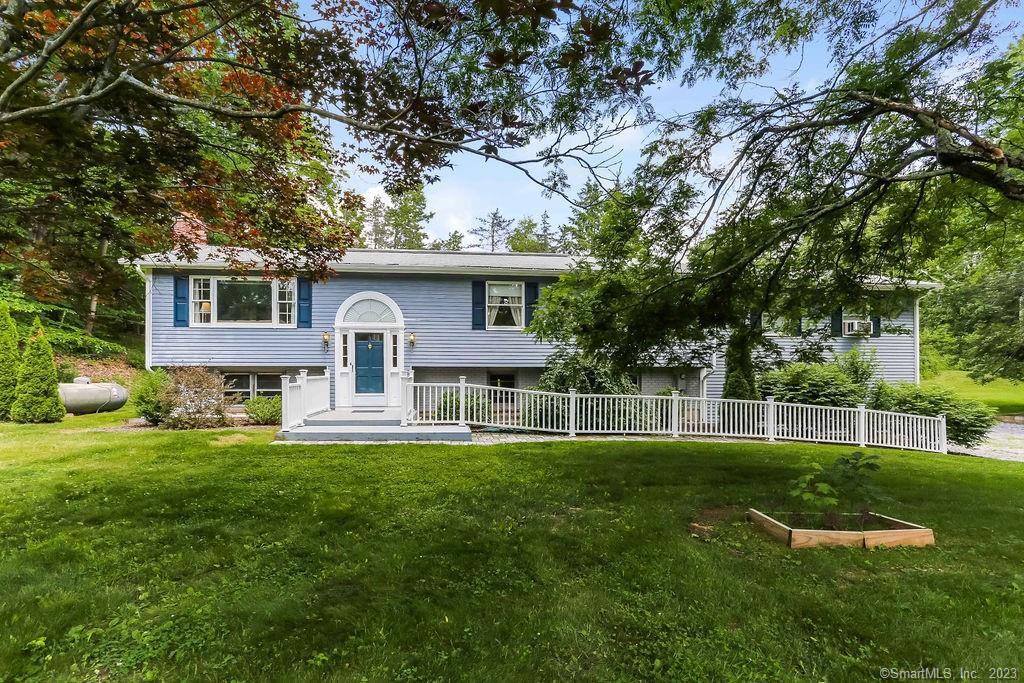 64 Lakeshore Drive New Hartford CT 06057